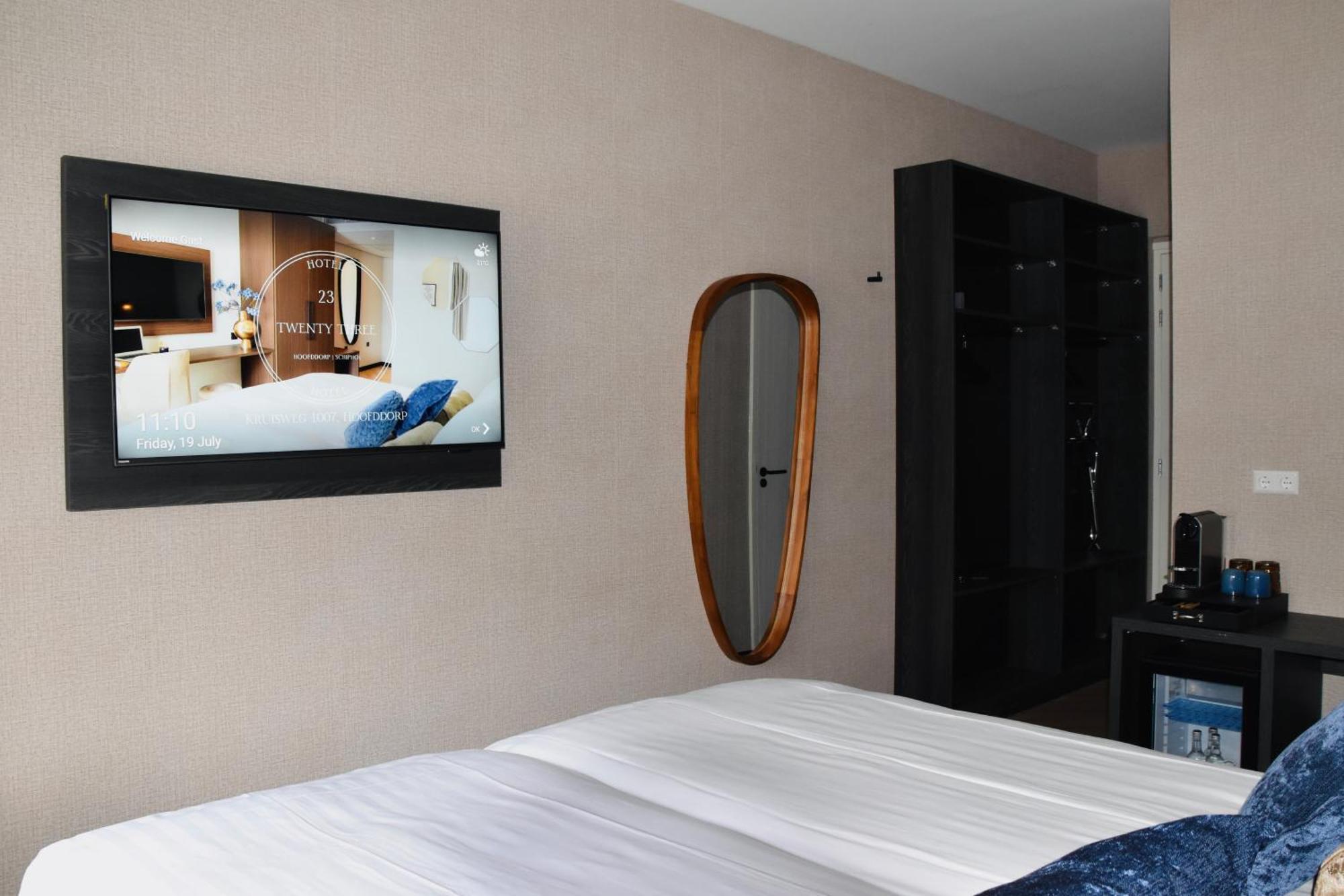 Hotel Twenty-Three Amsterdam Airport Хоофдорп Екстериор снимка