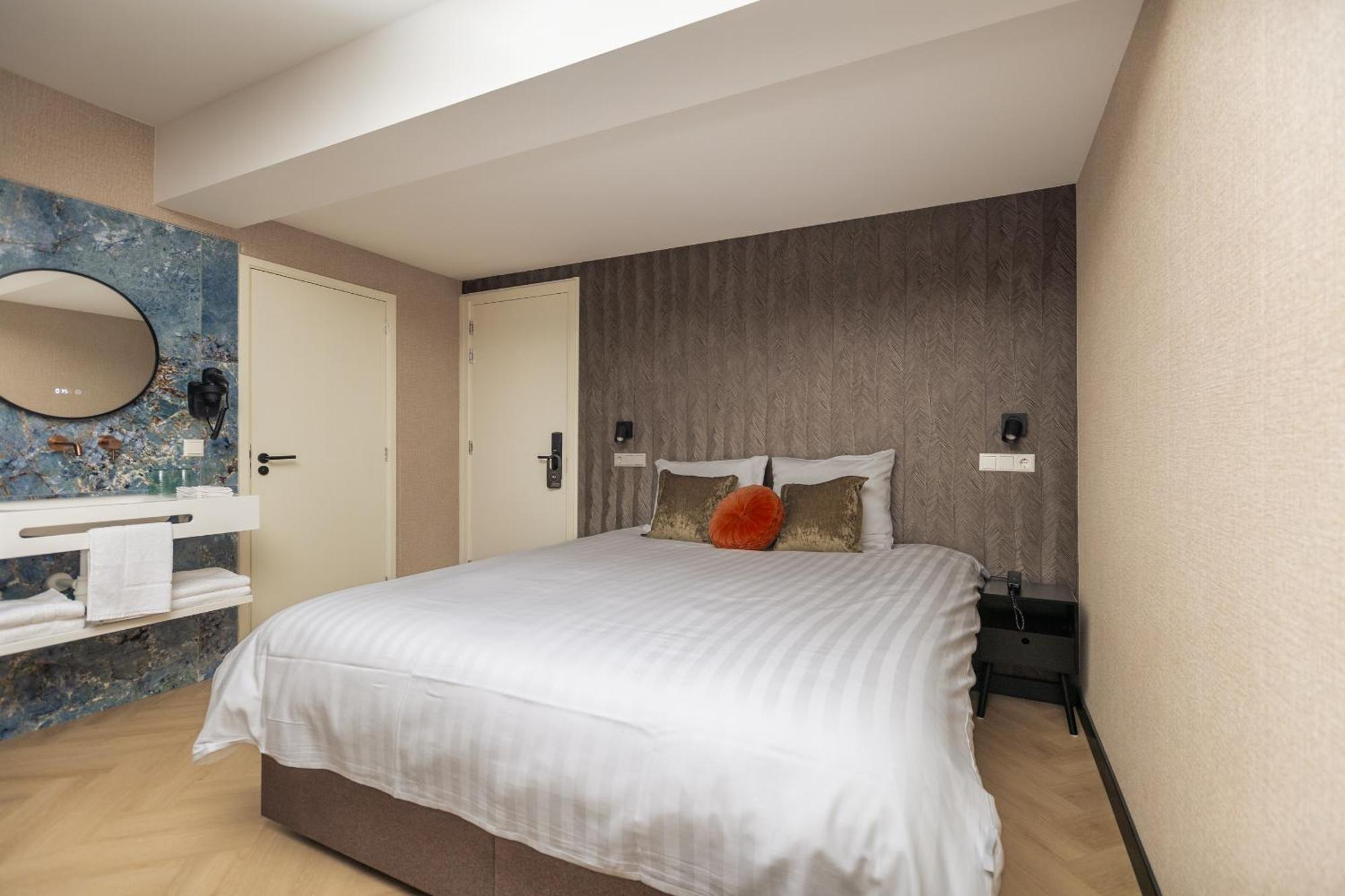 Hotel Twenty-Three Amsterdam Airport Хоофдорп Стая снимка