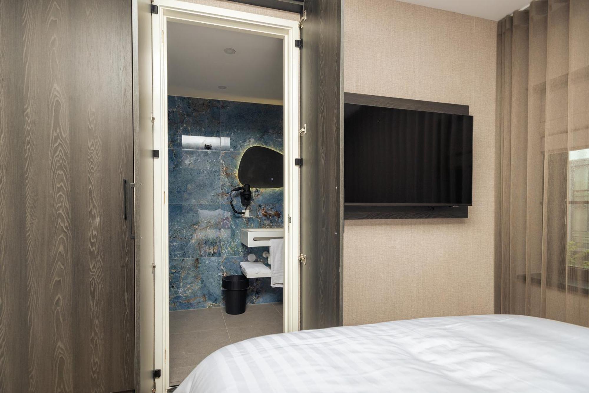 Hotel Twenty-Three Amsterdam Airport Хоофдорп Стая снимка
