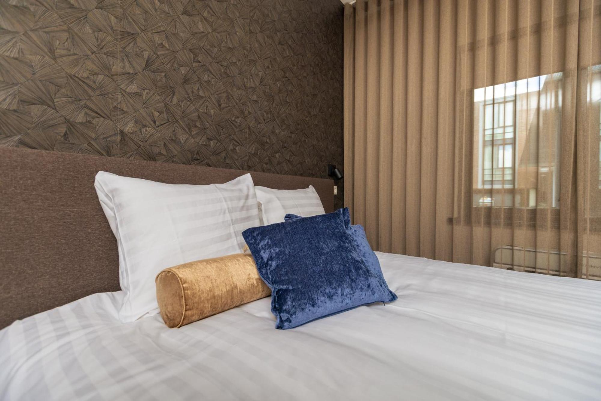 Hotel Twenty-Three Amsterdam Airport Хоофдорп Екстериор снимка